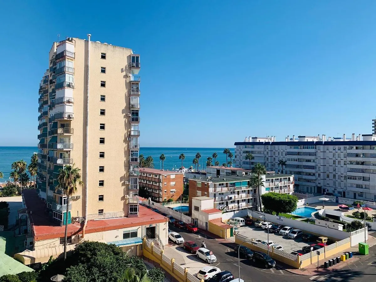 Lyrioshomes Estudio Arcos Playa Benalmadena location